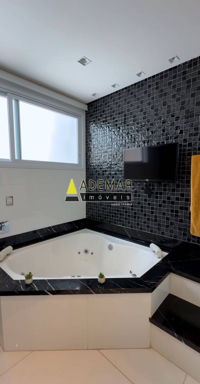 Casa, 4 quartos, 645 m² - Foto 10