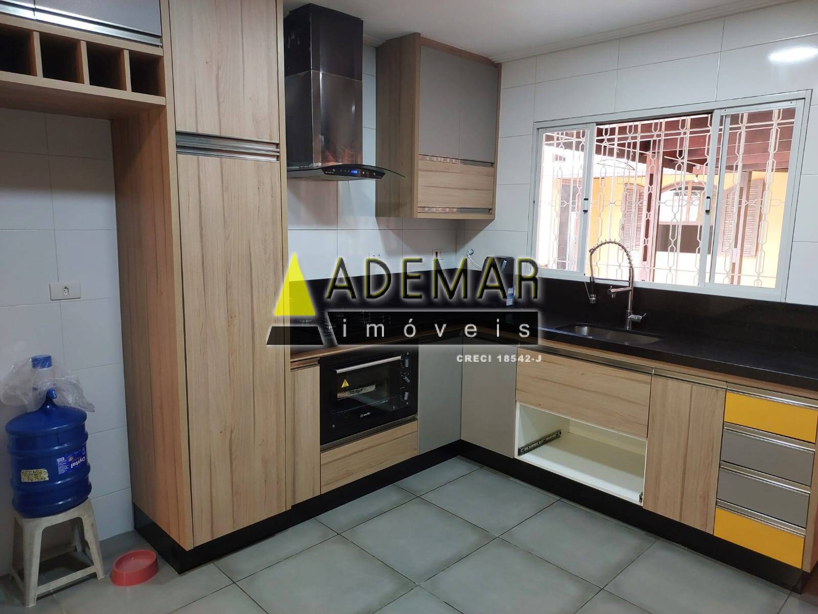 Casa, 3 quartos, 250 m² - Foto 23