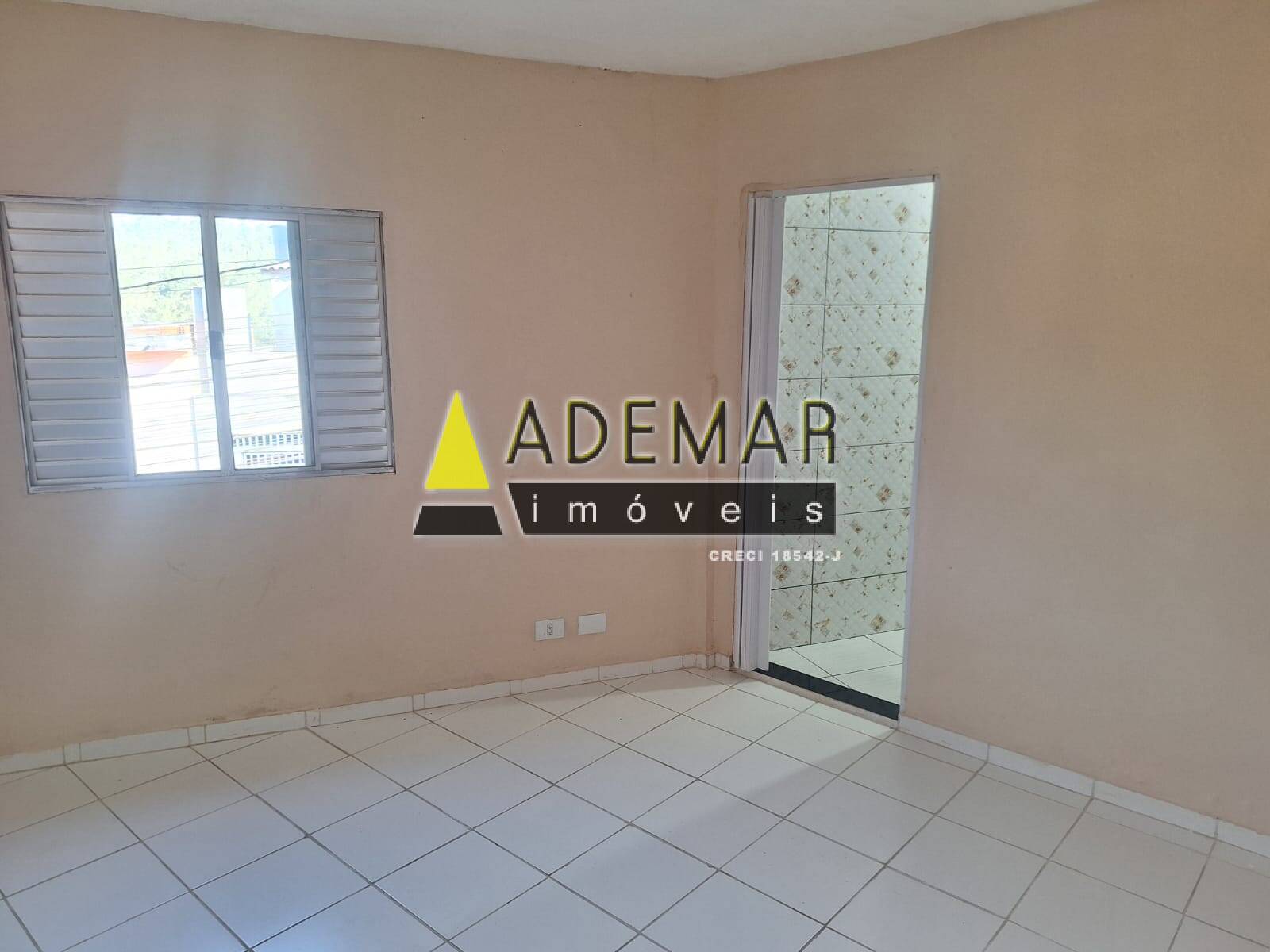 Casa, 2 quartos, 55 m² - Foto 1