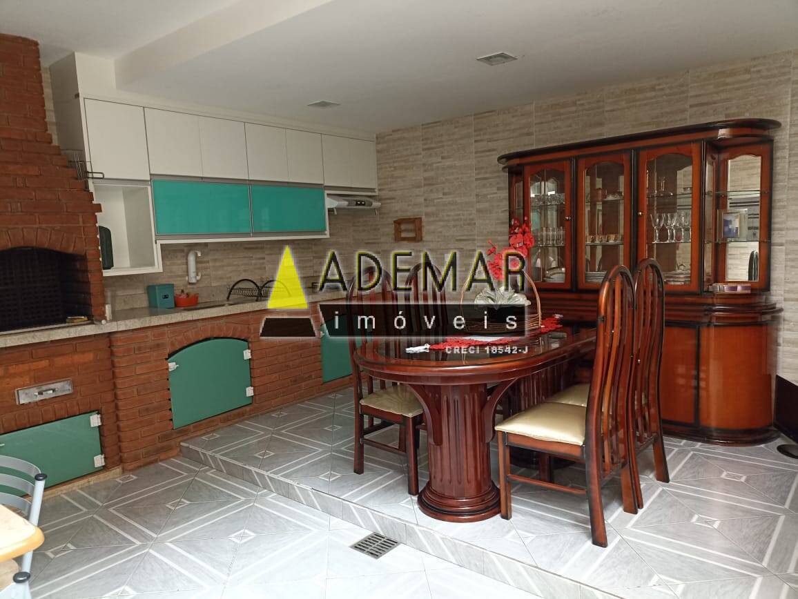 Casa, 2 quartos, 248 m² - Foto 13