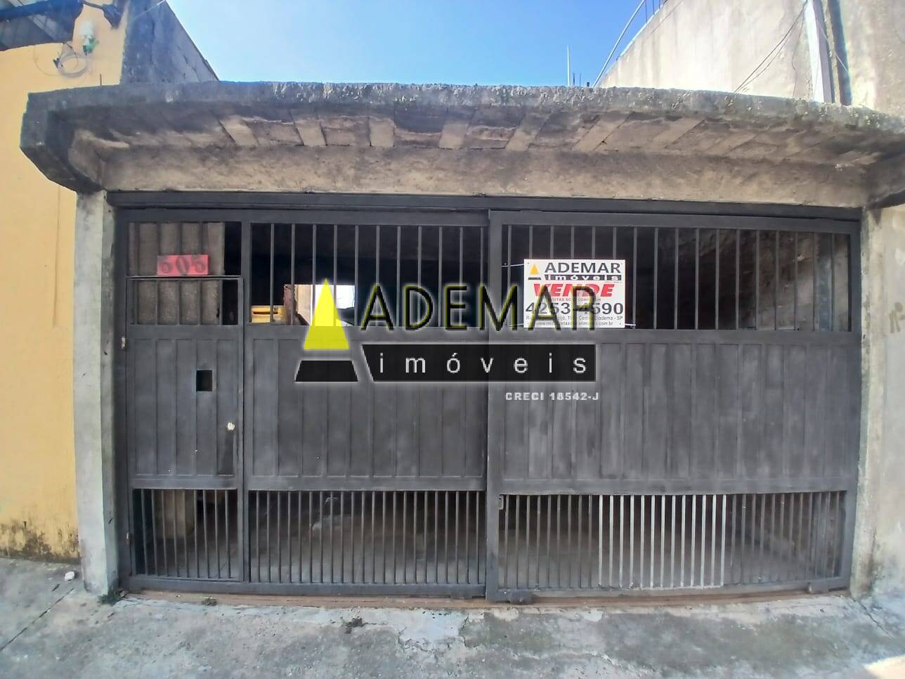 Casa, 2 quartos, 230 m² - Foto 1